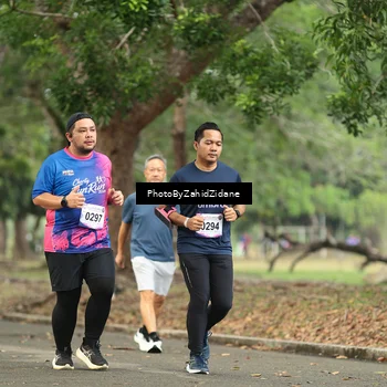 Runner Photo 8133319