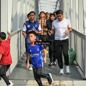 Runner Photo 8133321