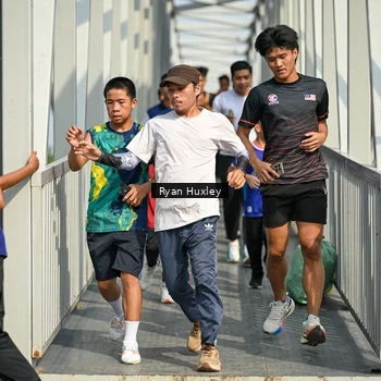 Runner Photo 8133331