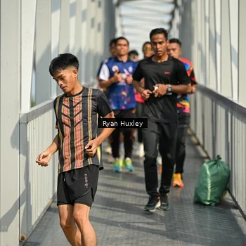 Runner Photo 8133345