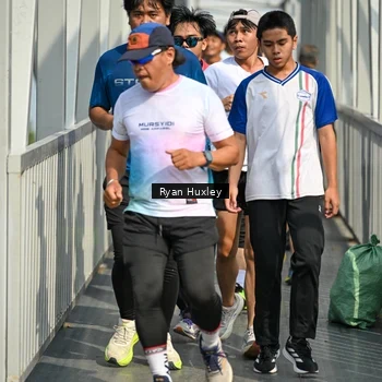 Runner Photo 8133377
