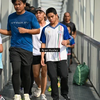 Runner Photo 8133383