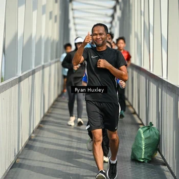 Runner Photo 8133417