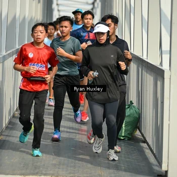 Runner Photo 8133436