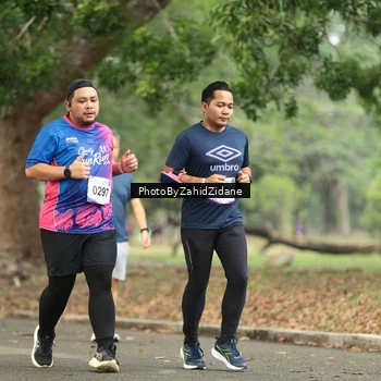 Runner Photo 8133457