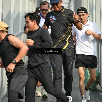 Runner Photo 8133545