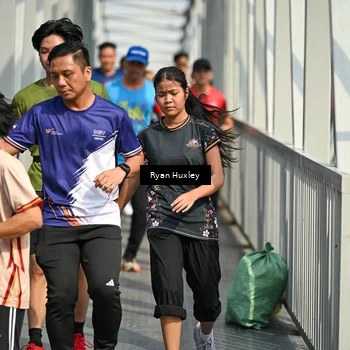 Runner Photo 8133571