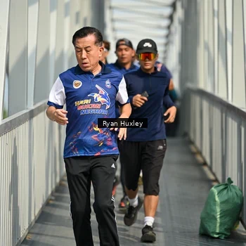 Runner Photo 8133611