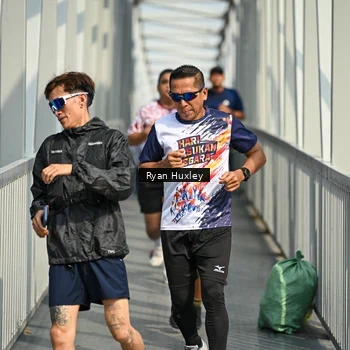 Runner Photo 8133625