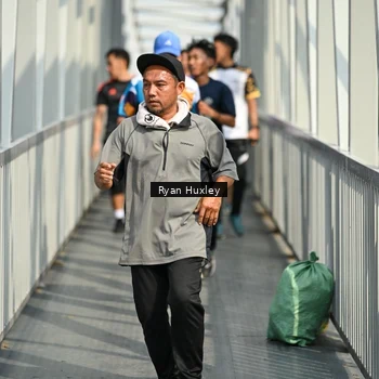 Runner Photo 8133649