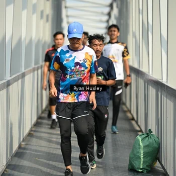 Runner Photo 8133652