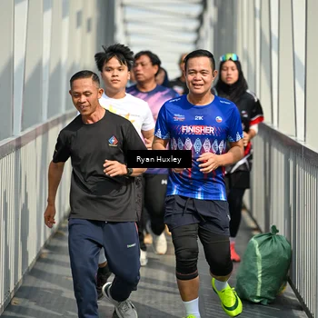 Runner Photo 8133675