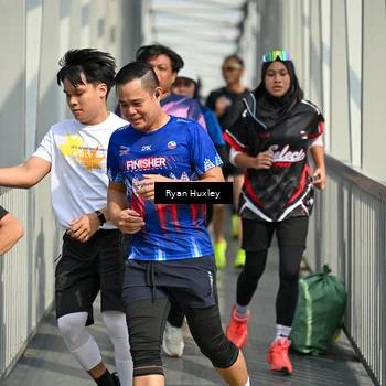 Runner Photo 8133680