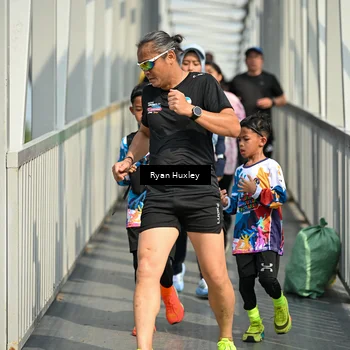 Runner Photo 8133699