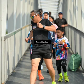 Runner Photo 8133702