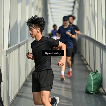 Runner Photo 8133744