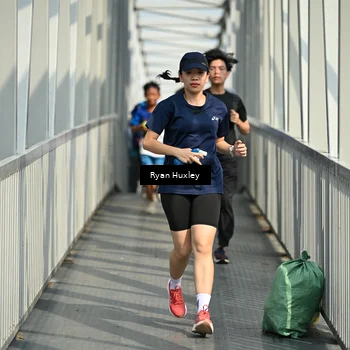 Runner Photo 8133752