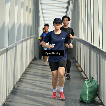 Runner Photo 8133754