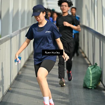 Runner Photo 8133772