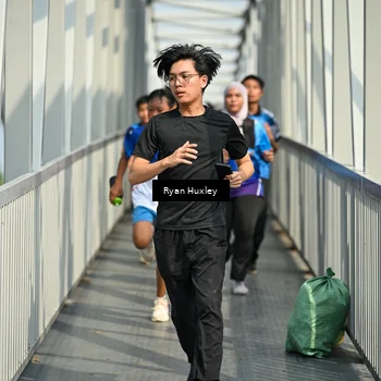 Runner Photo 8133773