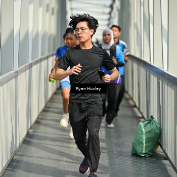 Runner Photo 8133779