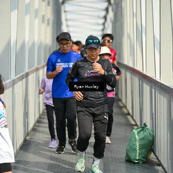 Runner Photo 8133791