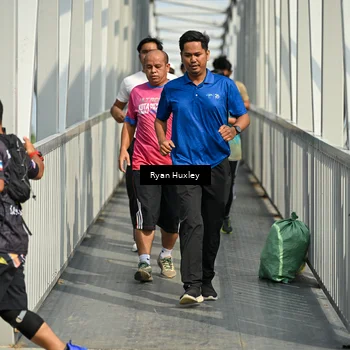 Runner Photo 8133860