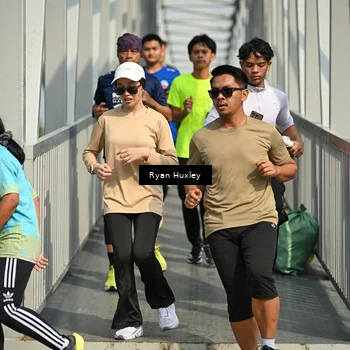 Runner Photo 8133872