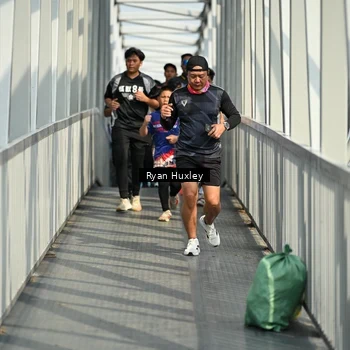 Runner Photo 8133883
