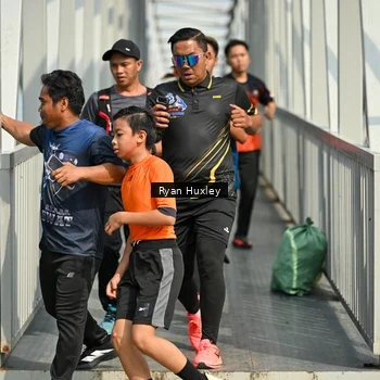Runner Photo 8133906