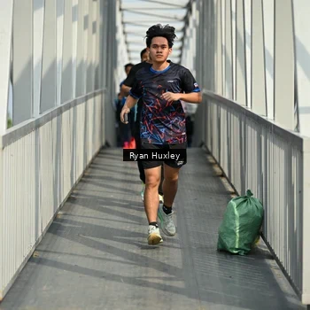 Runner Photo 8133935