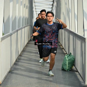 Runner Photo 8133937