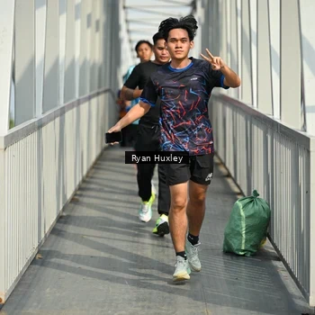 Runner Photo 8133938