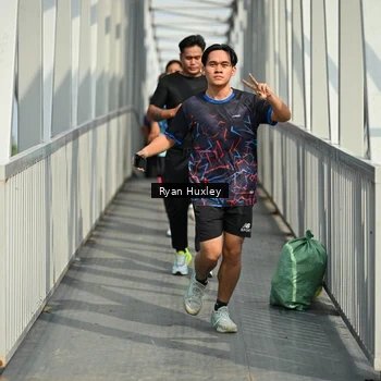 Runner Photo 8133941