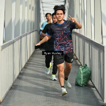 Runner Photo 8133948