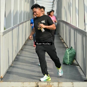 Runner Photo 8133950