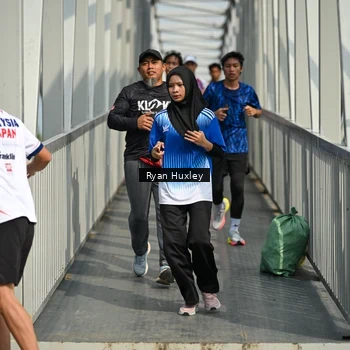 Runner Photo 8133973