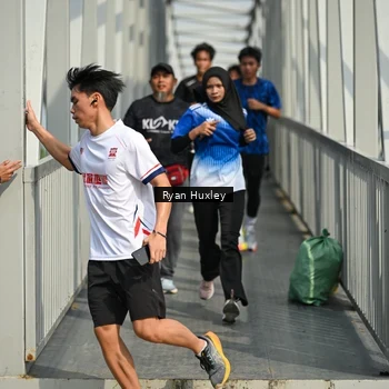 Runner Photo 8133974