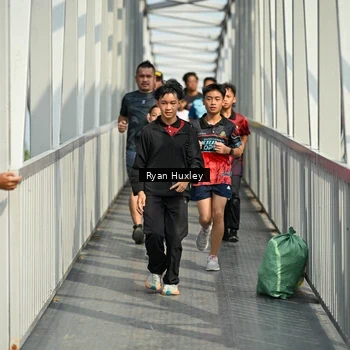 Runner Photo 8133997