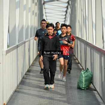 Runner Photo 8133999