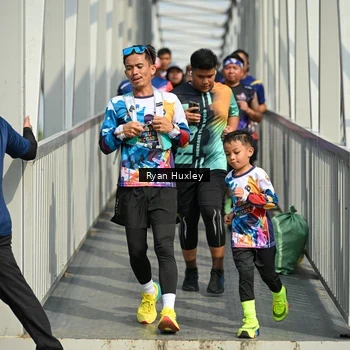 Runner Photo 8134045