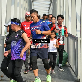 Runner Photo 8134063