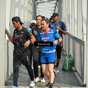 Runner Photo 8134075