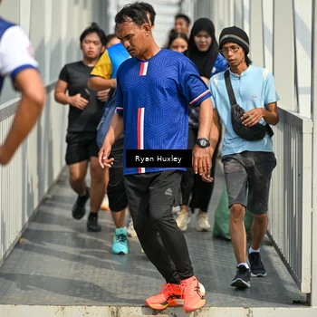 Runner Photo 8134288