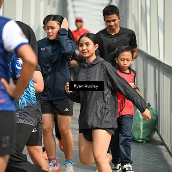 Runner Photo 8134304