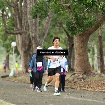 Runner Photo 8134351