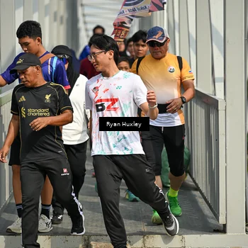Runner Photo 8134371