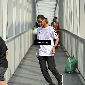 Runner Photo 8134395