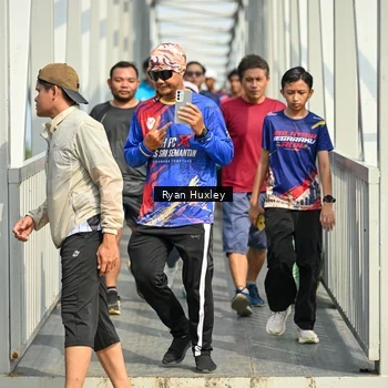 Runner Photo 8134472