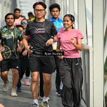 Runner Photo 8134551